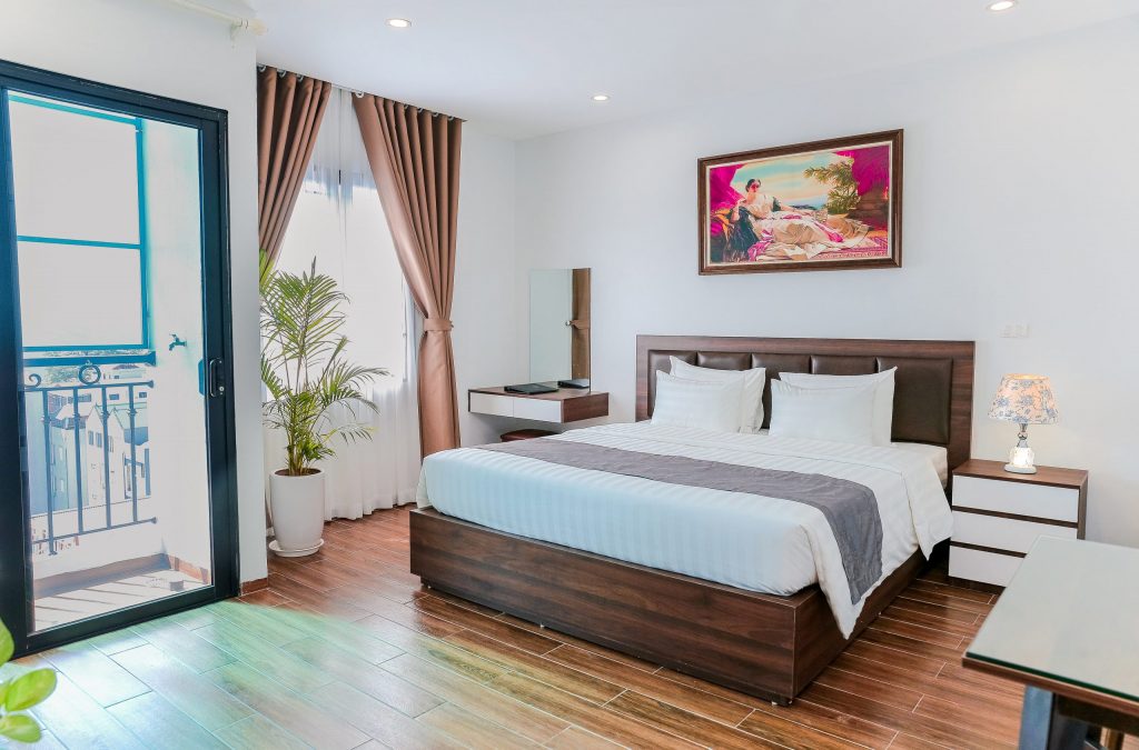 Senior Deluxe Room: